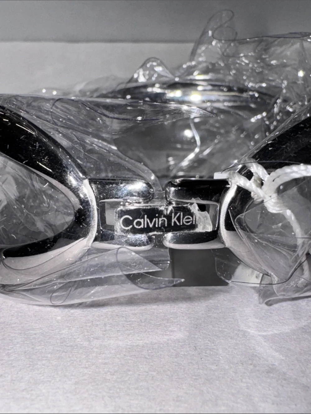 NWT Calvin Klein Silver Tone Bangle Bracelet w/ Box Sealed MSRP $165 CAD